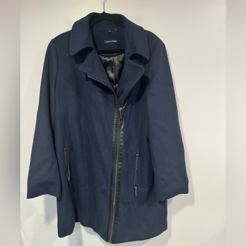 Blue Calvin Klein petticoat overcoat‎